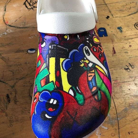 Your Own Pair of Custom Doodle Shoes - Picture 12 of 12